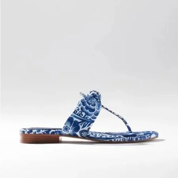 Chico’s Navy Paisley Print Knotted Thong Sandals - Picture 2 of 7
